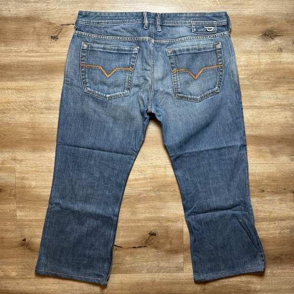 Diesel Jeans Men 36x32 Blue Zathan Bootcut Denim Italy Made Dirty Wash Hemmed 25 - Picture 3 of 12